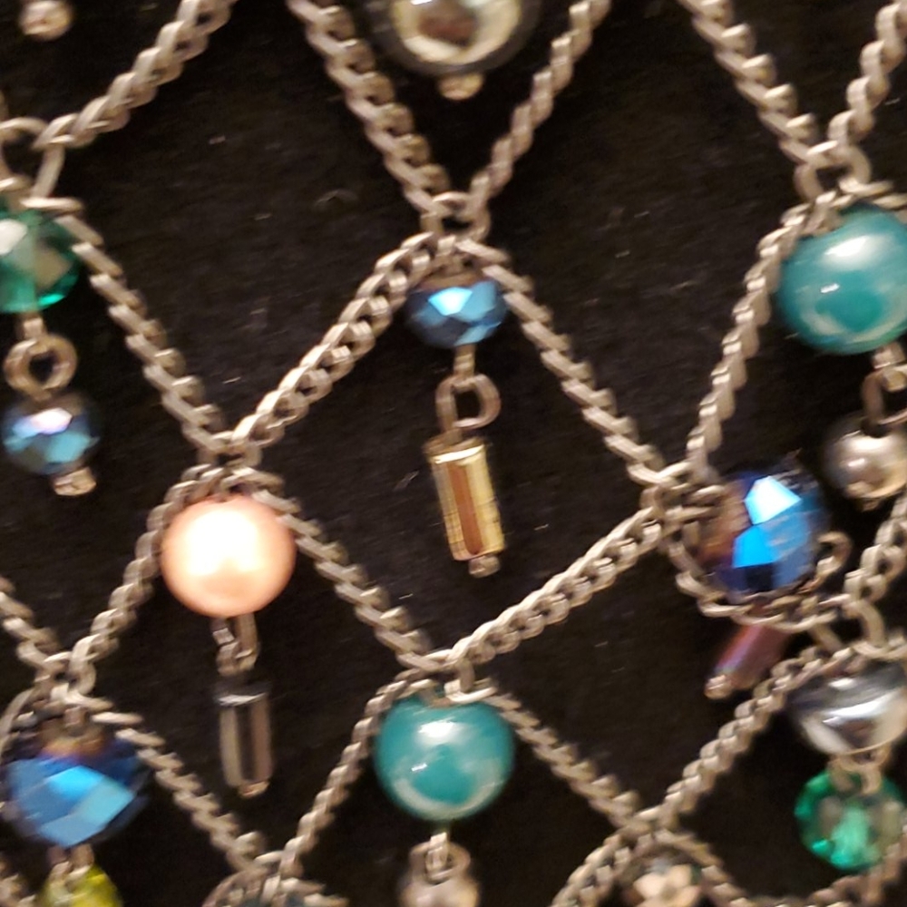 Necklace - Picture 2 of 3